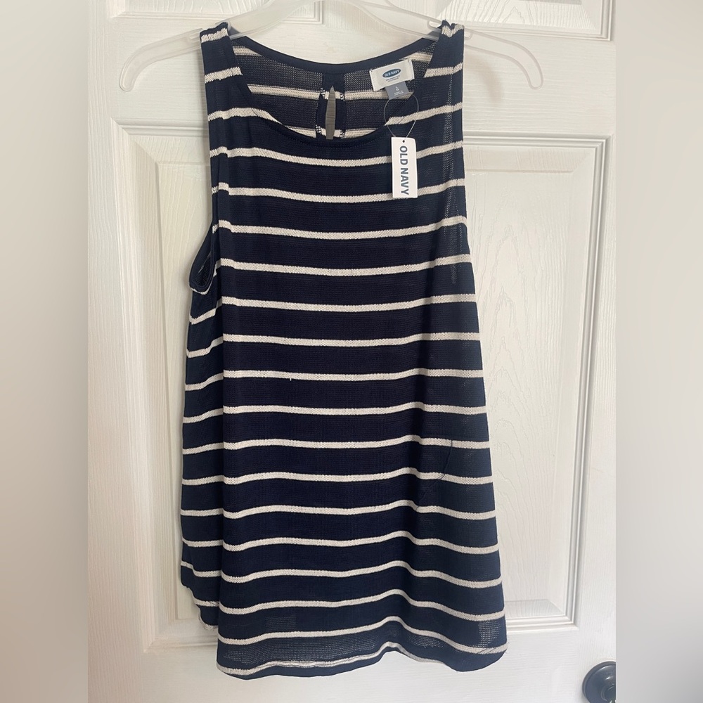 Women’s Old Navy white/navy stripe tank size large